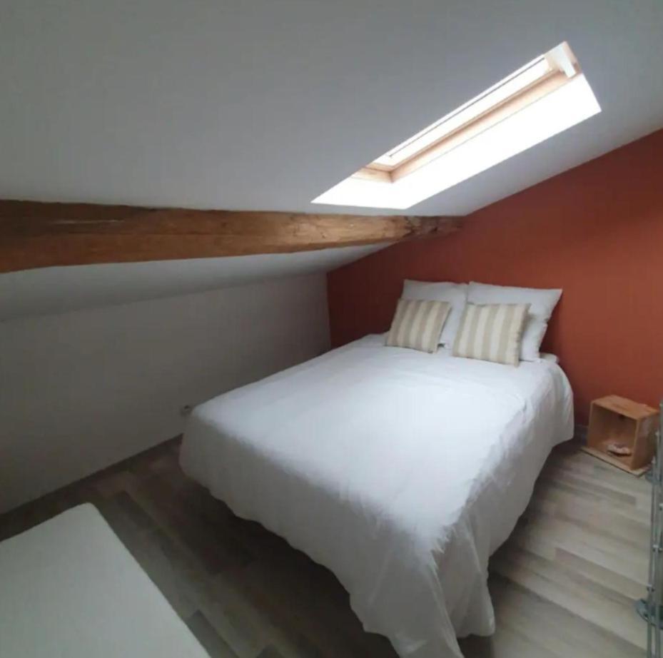 Chambre Chez L'Habitant Avec Petit Dejeuner A 5 Mins Du Futuroscope Chasseneuil-du-Poitou Extérieur photo
